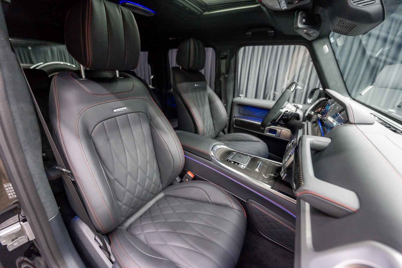 Fahrzeugabbildung Mercedes-Benz G 63 AMG 2025*In&Out CARBON*A22*3xTV*Superior