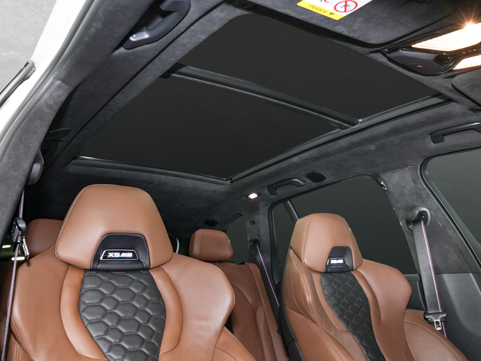 Fahrzeugabbildung BMW X5 M Competition - Merino|Pano|DrivingAssistProf