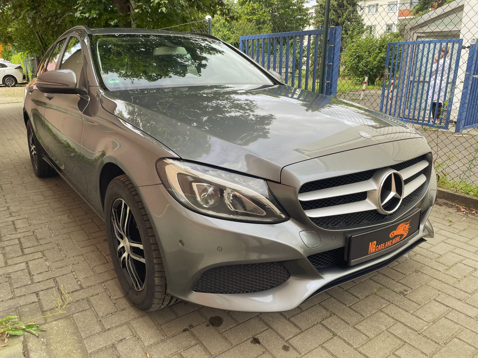 Mercedes-Benz C 200 d G-Tronic Plus, LED, AHK, 2. Besitz!!!