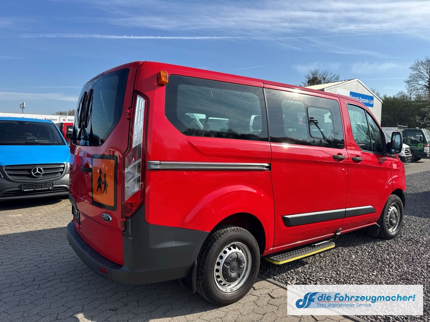 Fahrzeugabbildung Ford Transit Custom Kombi 300 L1 2.2 TDCi *2406 *KLIM