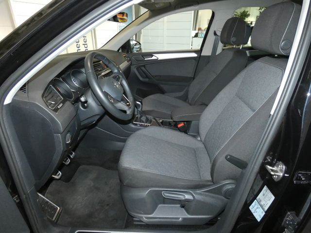 Tiguan Move  AHK SHZ ACC APP CONNECT