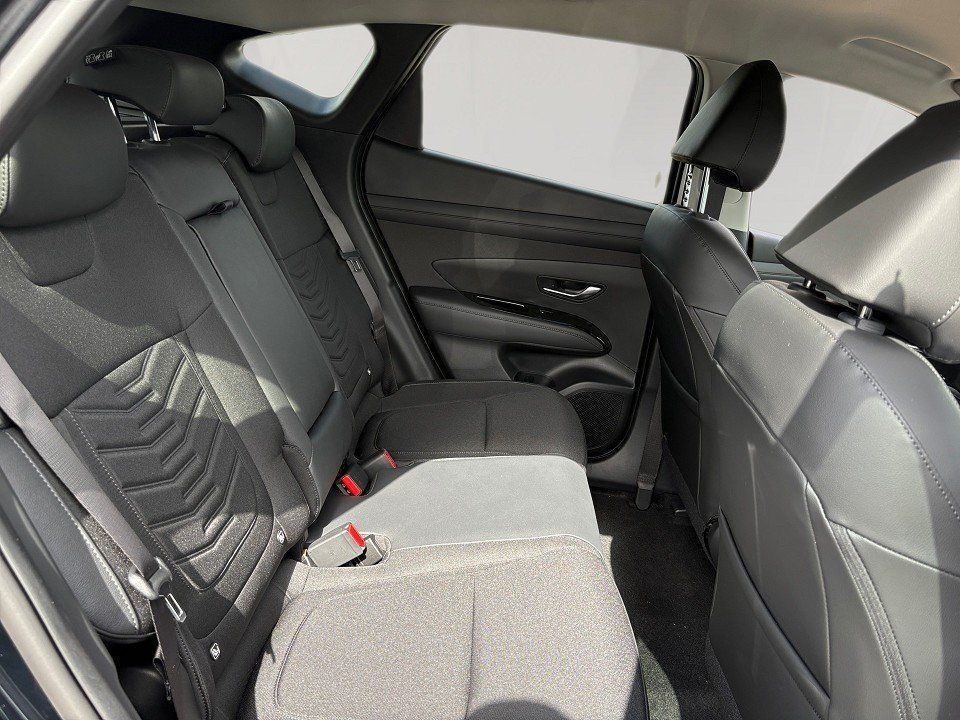 Fahrzeugabbildung Hyundai TUCSON Plug-in Trend