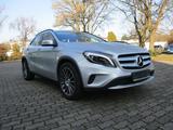 Mercedes-Benz GLA 220 - Mercedes-Benz GLA-Class: Kombi