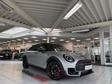 MINI John Cooper Works Clubman ALL4 LED/HUD/CAM/PANO - MINI John Cooper Works Clubman mit Benzin-Antrieb: Limousine, Automatik