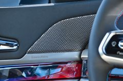 BMW M760 – 12 / 25