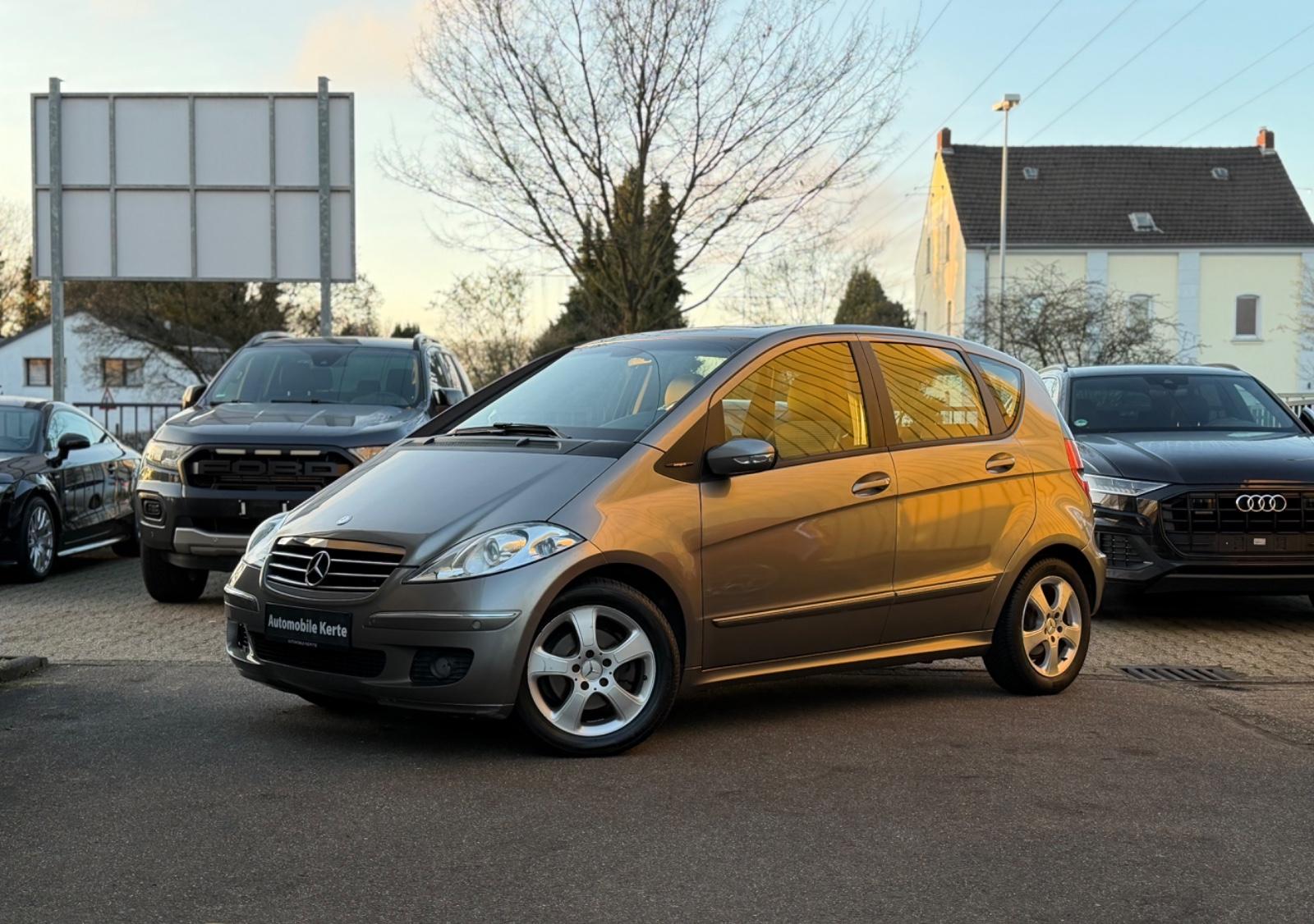 Mercedes-Benz A 200 Avantgarde Pano SHZ Klima PDC