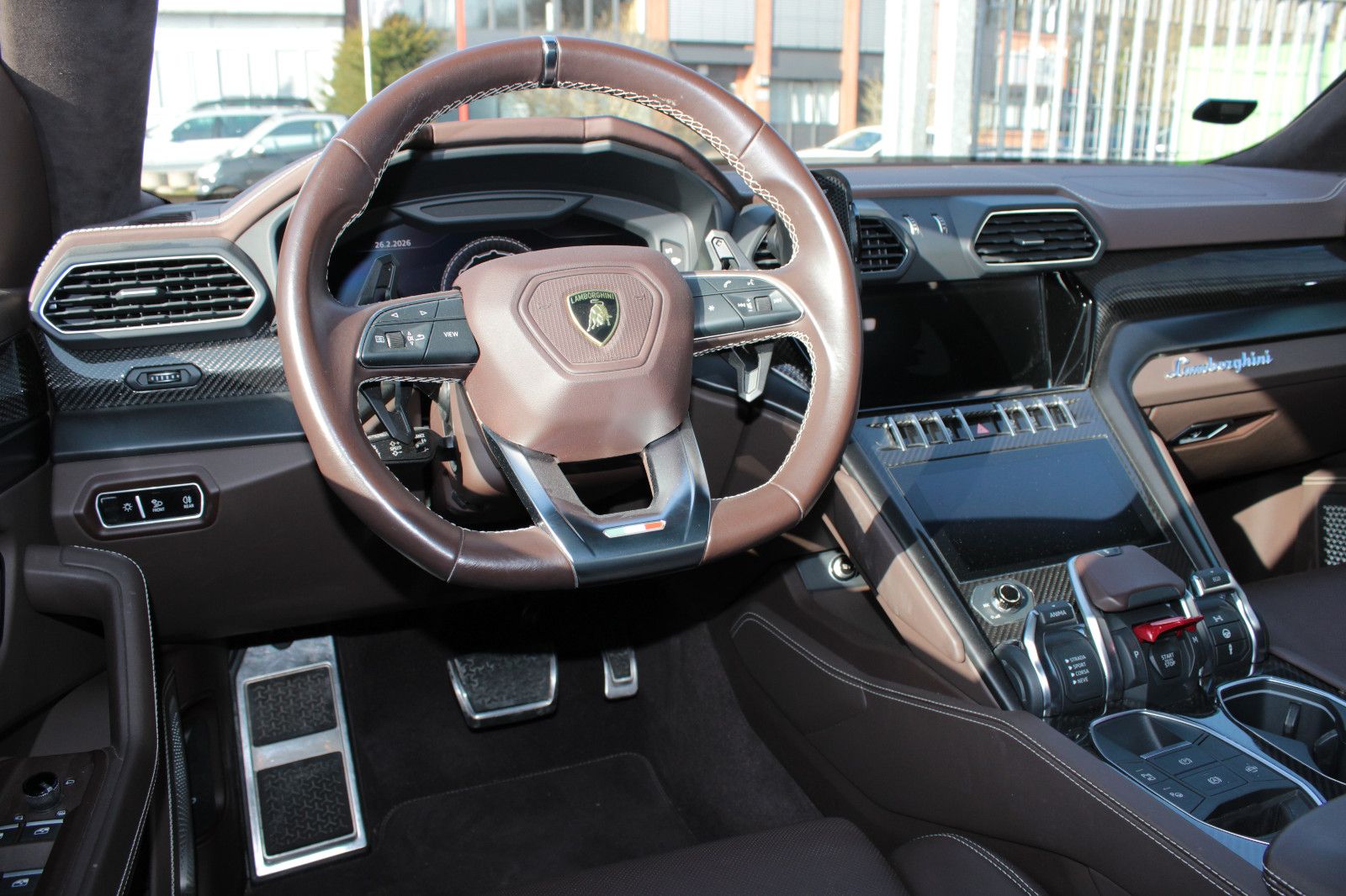 Fahrzeugabbildung Lamborghini Urus *1. Hand* *B&O Sound* *Carbon* *Q-citura*