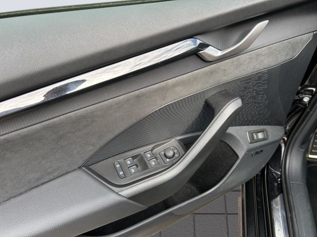 Octavia Combi 2.0 TSI 195 kW RS-Panoramadach-el.
