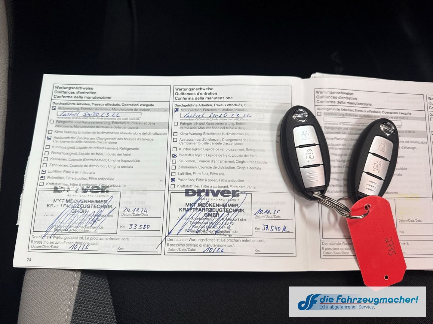 Fahrzeugabbildung Nissan Micra N-Connecta Navi DAB Ambientebeleuchtung SH