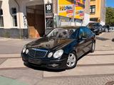 Mercedes-Benz E 220 CDI Avantgarde*Leder*Xenon*Automatik - Mercedes-Benz E 220 Gebrauchtwagen in Berlin