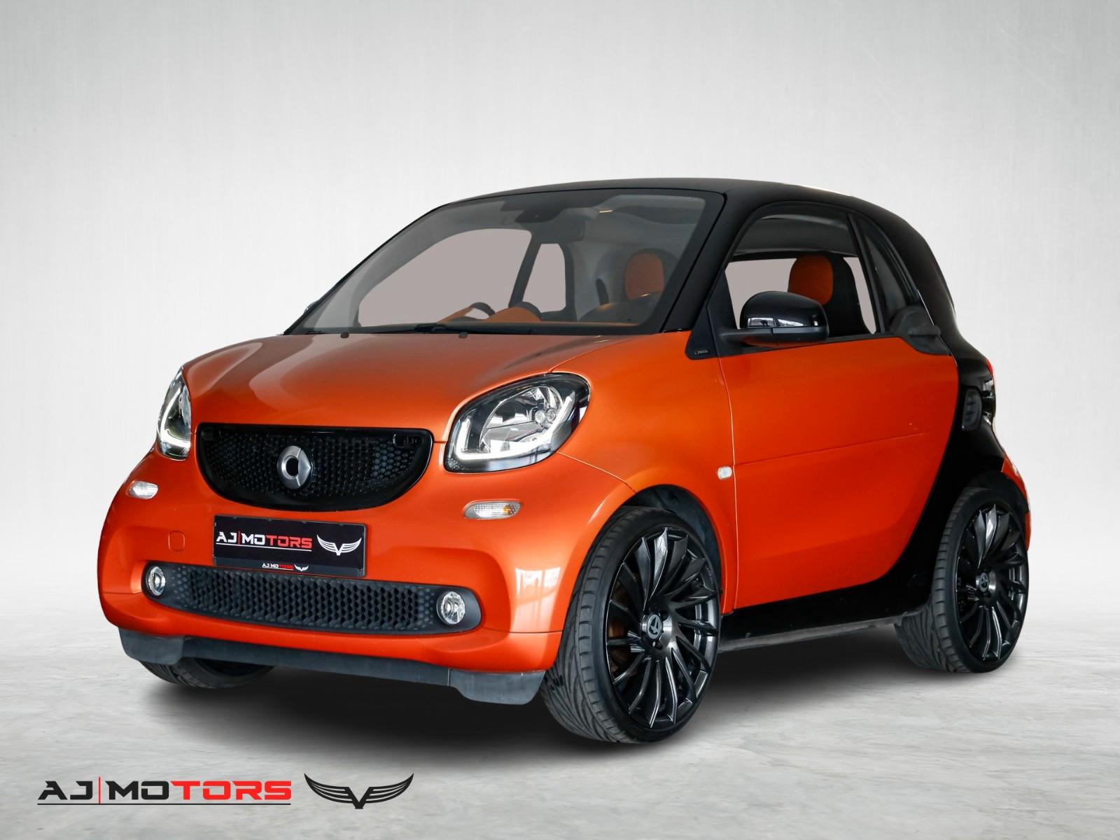 Smart fortwo coupe *LED-PANO-SHZ-NAVI-TEMPOMAT-KLIMA*