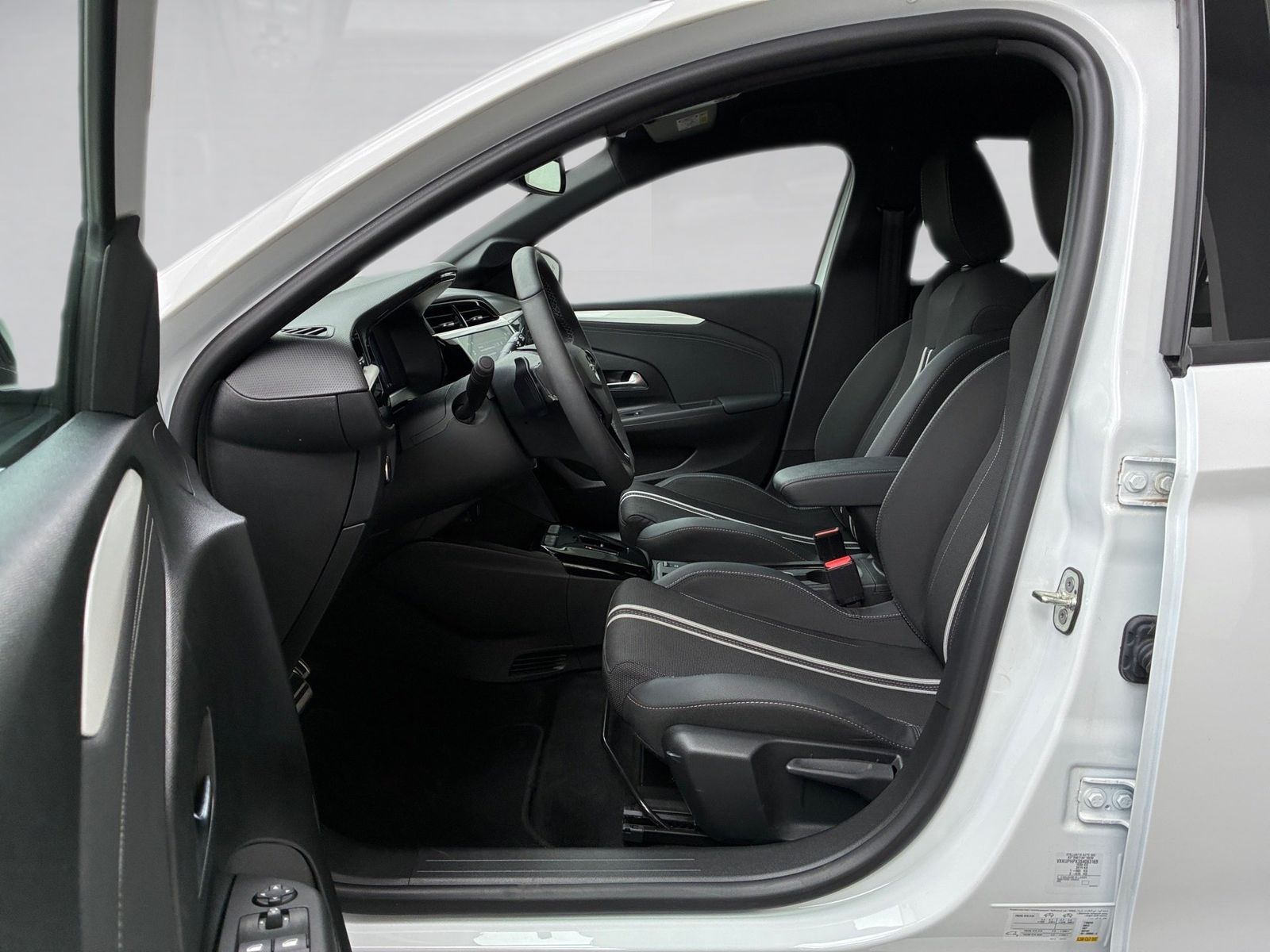 Fahrzeugabbildung Opel Corsa F 1.2 Turbo GS Kamera,LED,SHZ,PDC,Facelift