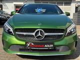 Mercedes-Benz A 250 4Matic*URBAN*LED*NAV*AHK*SONDERLACK*18"AMG - Mercedes-Benz A 250: AMG