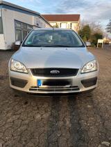 Ford Focus Turnier BJ 2006 - Ford Focus aus 2006: Turnier