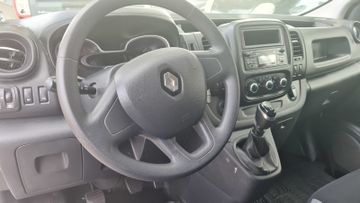 Renault Trafic - 11
