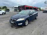 Ford Mondeo 1.6 Tüv neu ohne Mängel bis 02... - Ford Mondeo mit Benzin-Antrieb: Limousine, 1.6