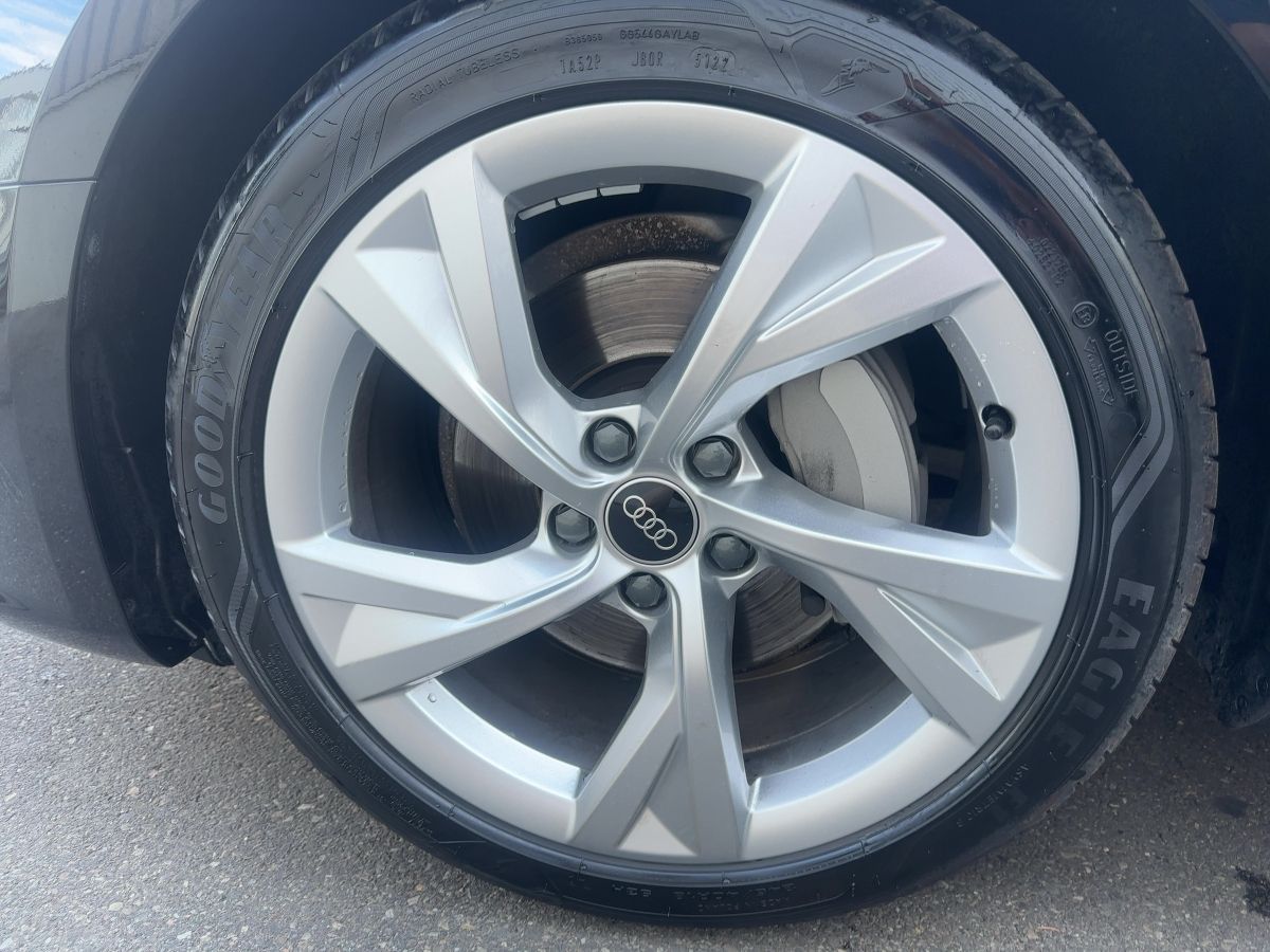 Audi A4 - Bild 12