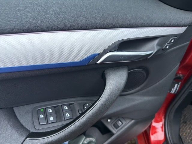 Fahrzeugabbildung BMW X2 xDrive 25 e M Sport/1.Hand/Navi/Kamera/LED