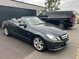 Mercedes-Benz E 350 CDI, 265 PS, Distronic, AHK - Mercedes-Benz E 350 aus 2012 mit Diesel-Antrieb