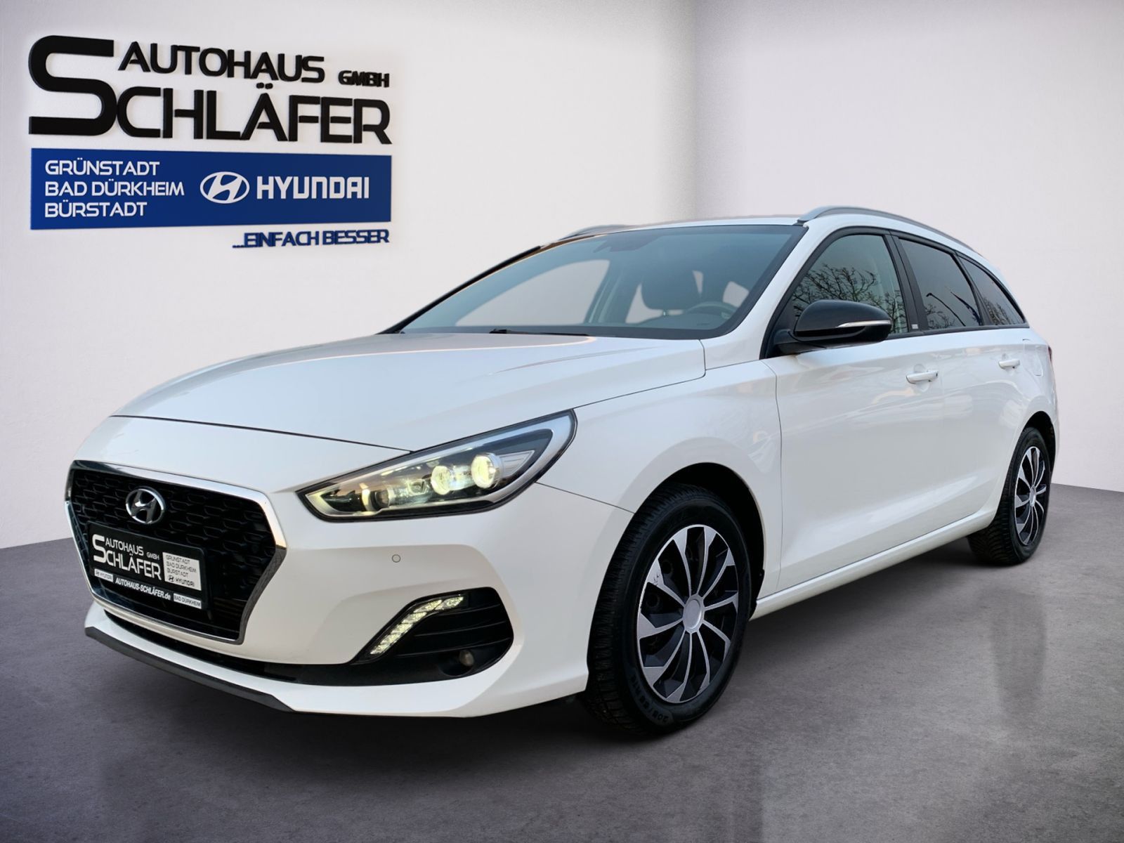 Fahrzeugabbildung Hyundai i30 Kombi 1.4 T-GDI 7-DCT YES! Plus LED AHK