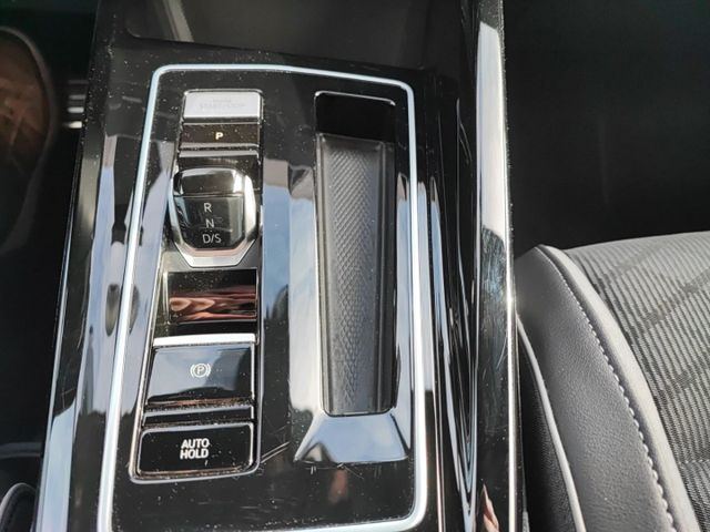 Golf 8 VIII R-Line 4Motion 2.0 TSI