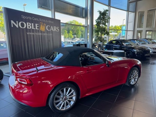 Fahrzeugabbildung Fiat 124 Spider Lusso KEYLESS NAV RFK SHZ DAB