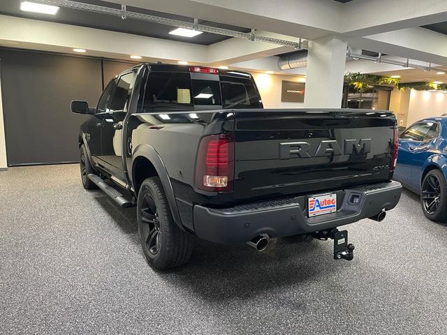 Fahrzeugabbildung Dodge WARLOCK CLASSIC  CREW CAB HEMI 4x4 SOFORT!