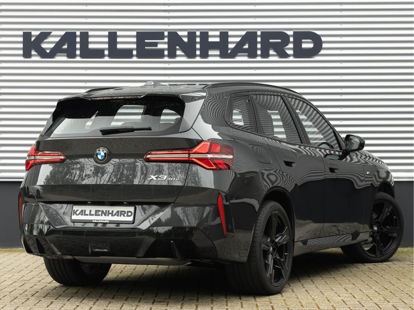 BMW X3 30e xDrive M-Sport - Individual Leder - AHK - imagem 2