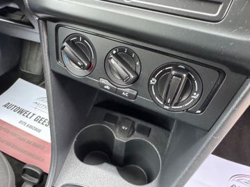 Volkswagen Polo - 12