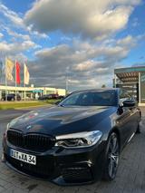 BMW 540d xDrive M-Sport Paket/HUD/H&K/KEYLESS/360 - BMW 540 von privat