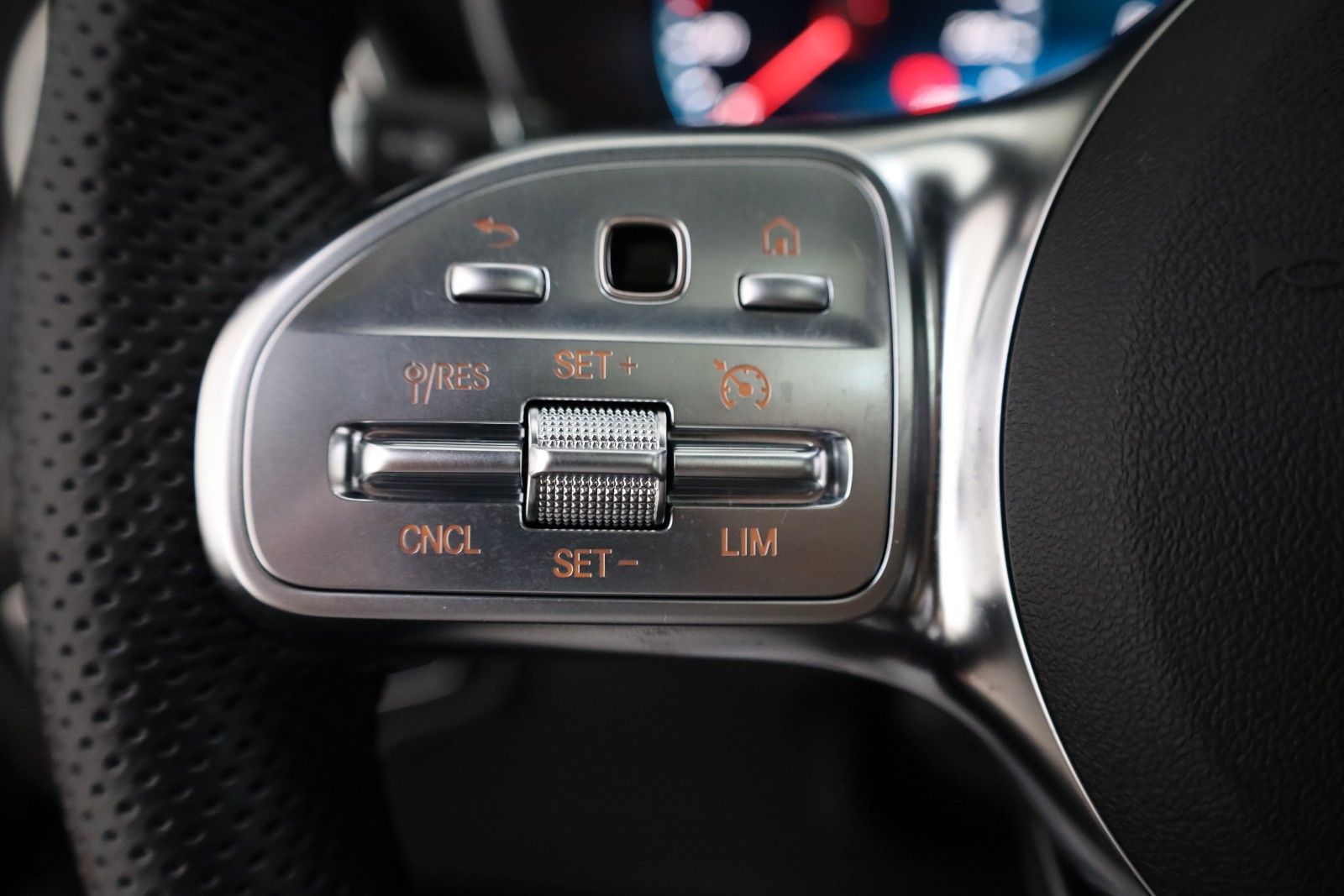 Fahrzeugabbildung Mercedes-Benz GLC 300 de 4M Coupe,AMG line,SH,Kamera,Panorama