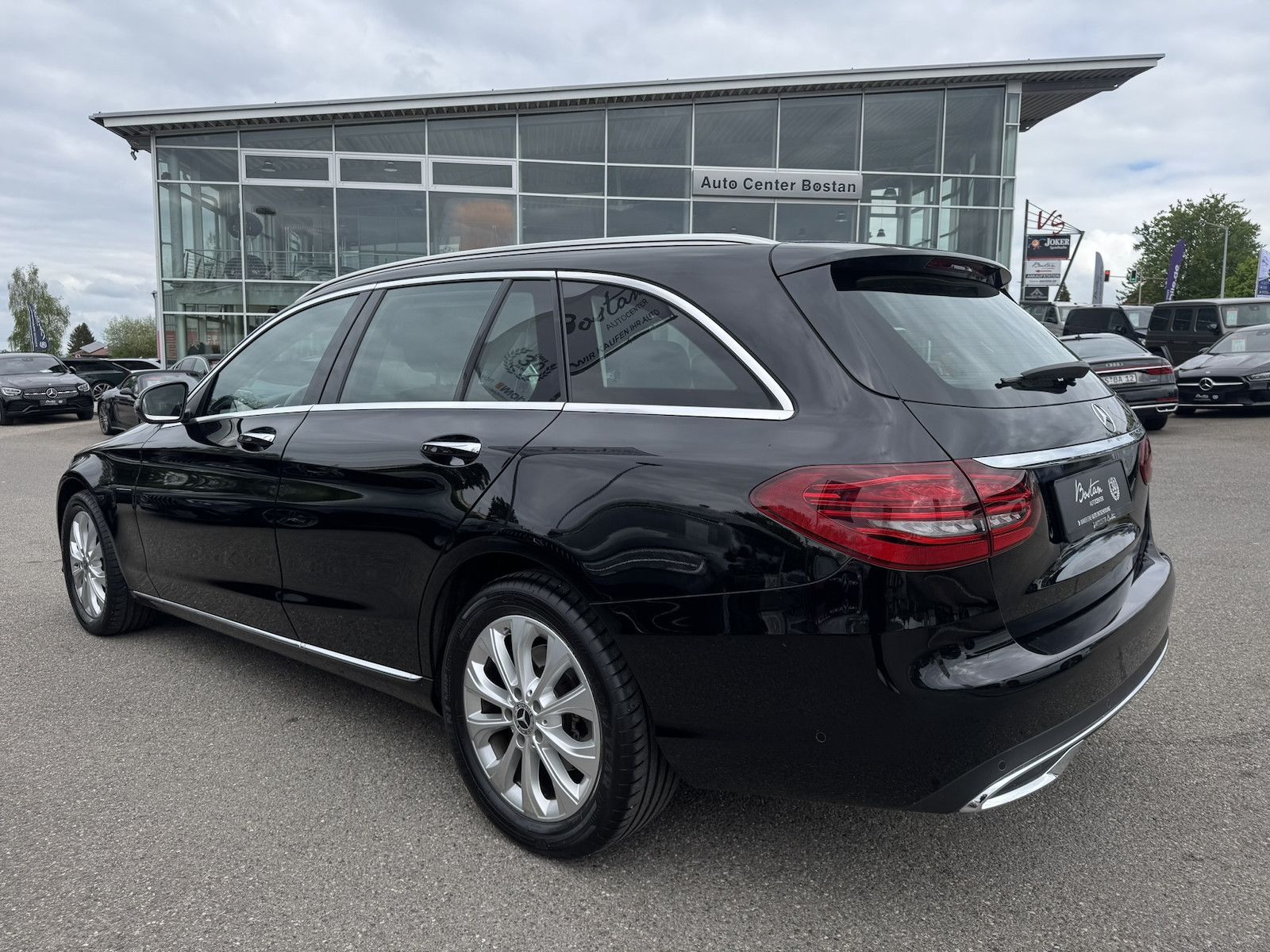 Mercedes-Benz C 220 d 4 MATIC T- MODELL/KAMERA/AHK/NAVI/1.HAND foto 4