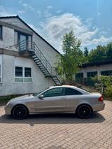 Mercedes-Benz Mercedes CLK 350 Benziner - gebrauchte Mercedes-Benz CLK 350 aus dem Jahr 2005