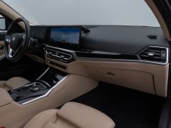 Foto Nummer 24: BMW 330i