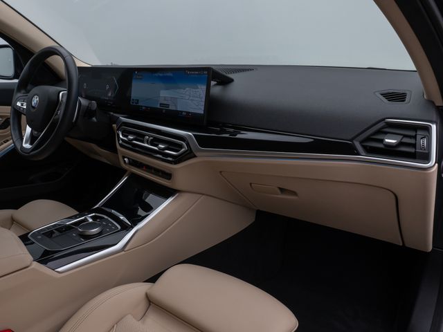 BMW 330, 2023 — 24
