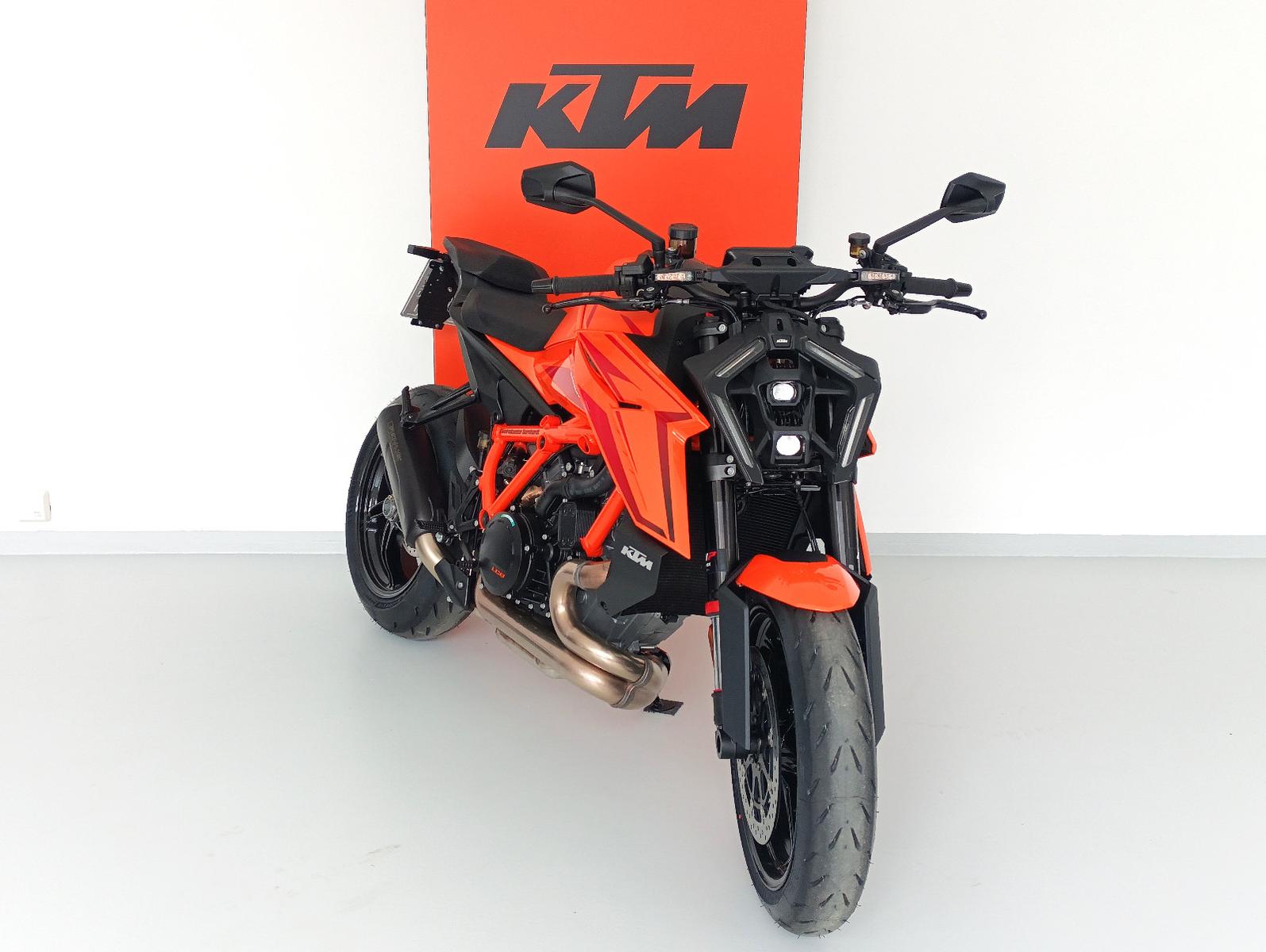 KTM 1390 Super Duke R  ***inkl. Remus & KZT kurz***
