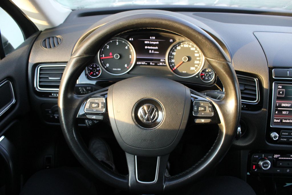 VW Touareg – Bild 13 von 23
