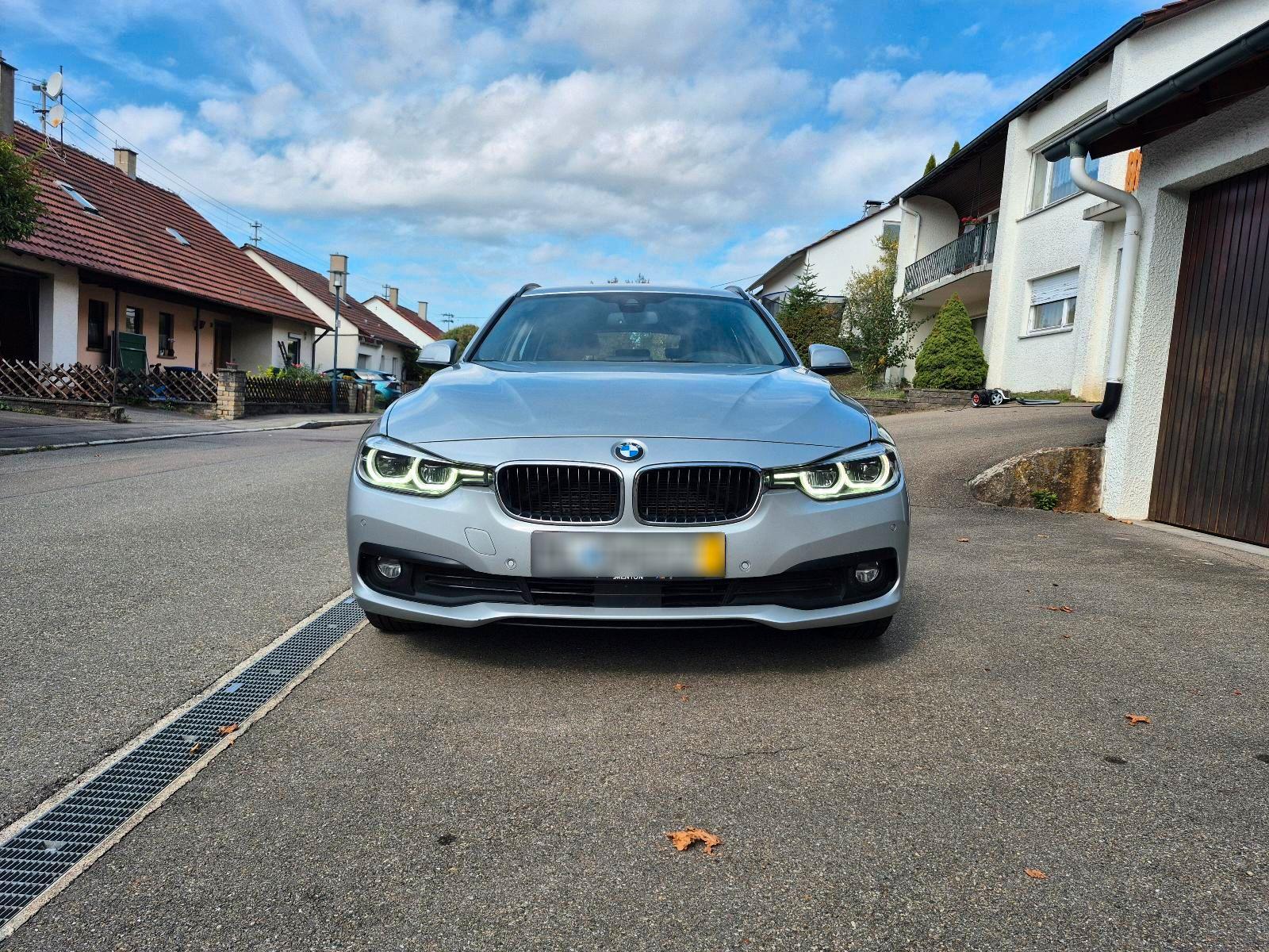 BMW 320
