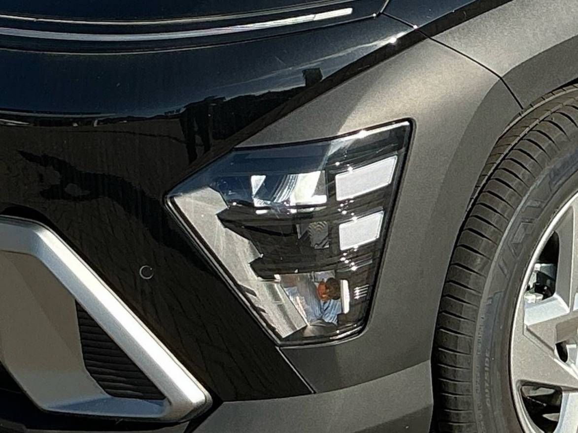 Fahrzeugabbildung Hyundai KONA Select Funktions-Paket