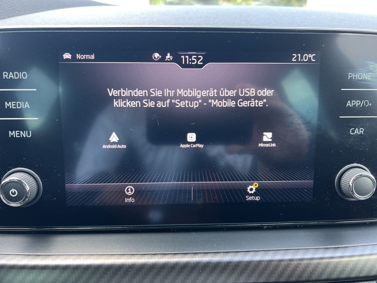 Fahrzeugabbildung SKODA Kamiq Monte Carlo TSI LED ACC PANO SHZ KAMERA KL