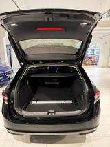Skoda Superb Combi L&K 2.0 TDI 110kW ZV - : Geschwindigkeitsbegrenzer