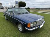 Mercedes-Benz 230 - Mercedes-Benz Coupé aus dem Jahr 1978