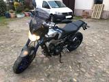 Yamaha MT09 - YAMAHA MT