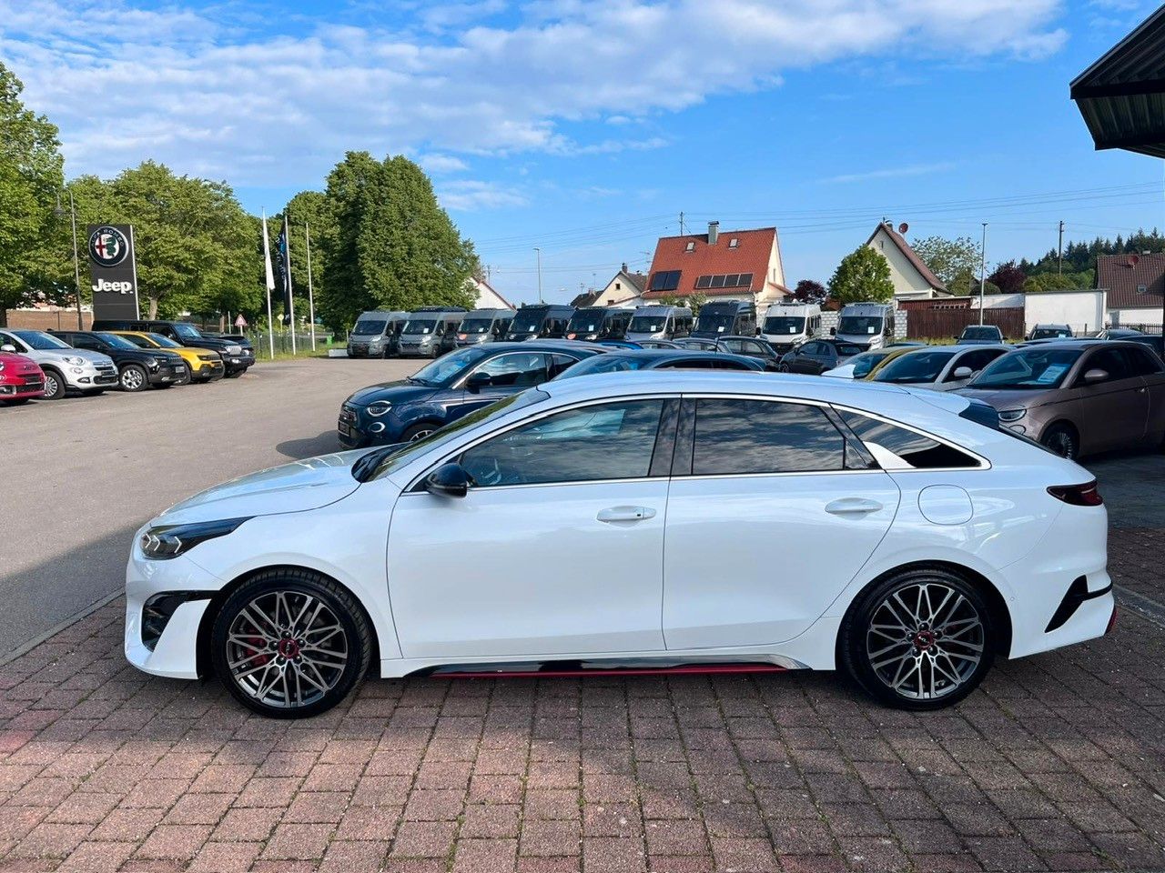 Fahrzeugabbildung Kia ProCeed GT 204PS AUTOMATIK NAVI KAMERA ACC