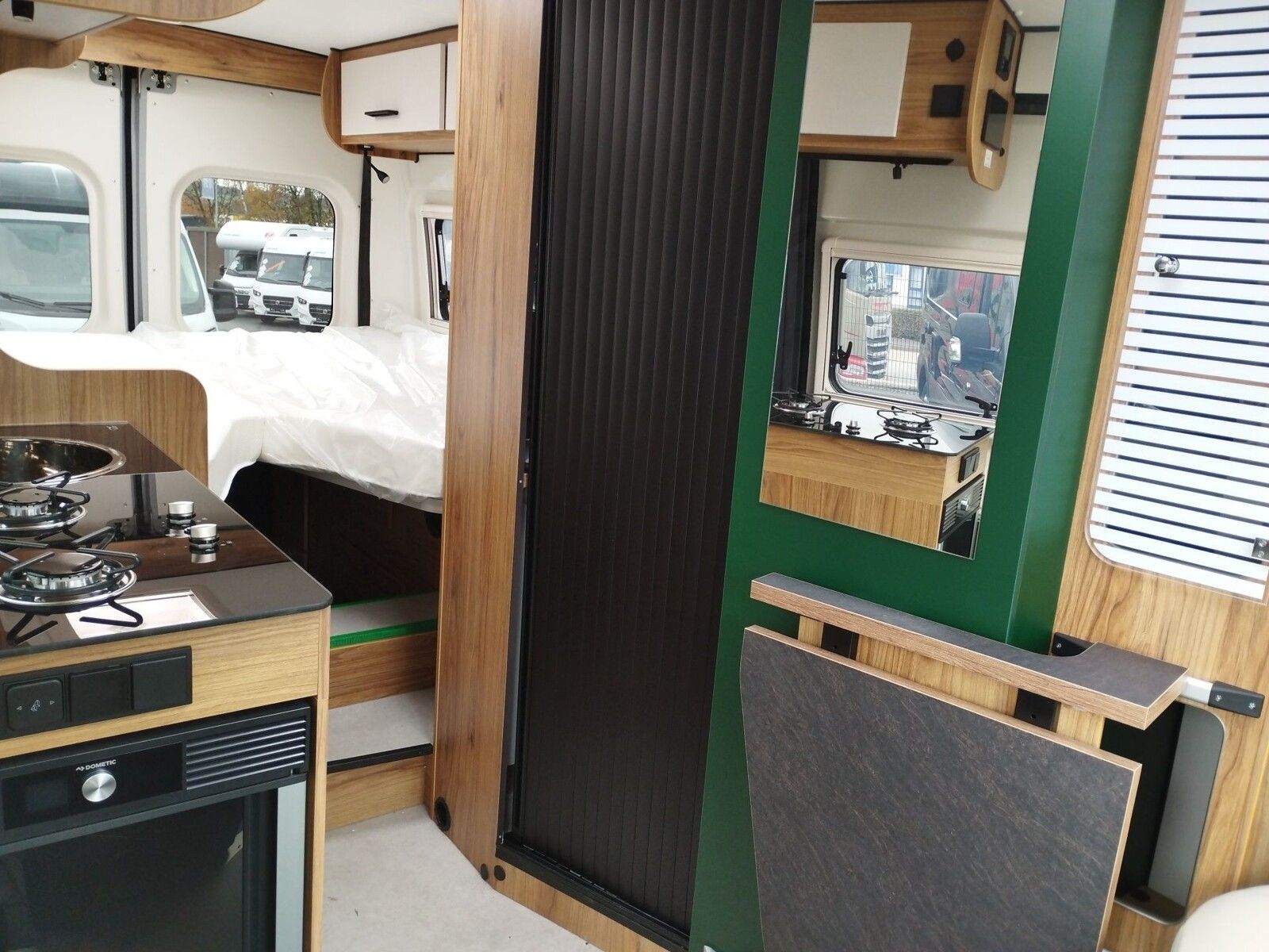 Fahrzeugabbildung Karmann Dexter DE 600 Concept Paket