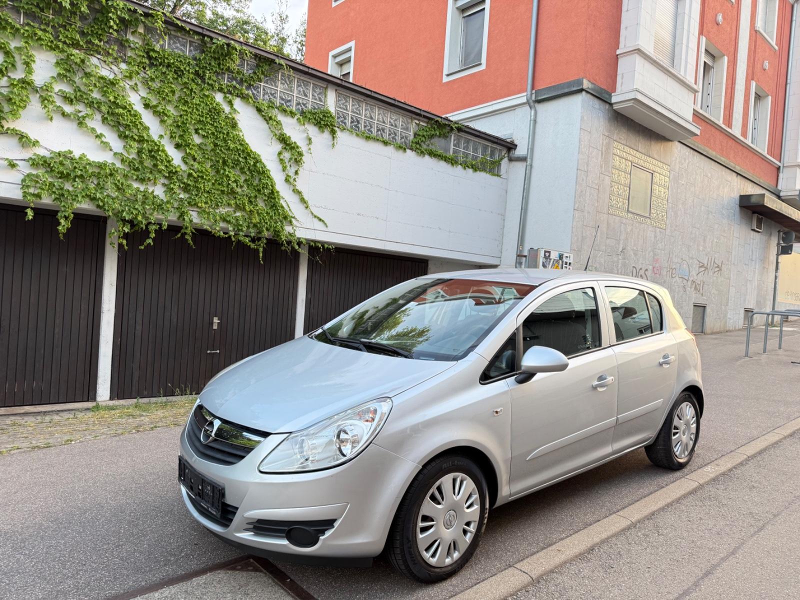 Opel Corsa 1.2 Twinport Easytronic Edition