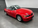 BMW Z3 Roadster 140 PS Rentnerfahrzeug - rote BMW Z3