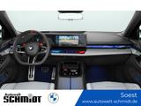 BMW M5 Plug-In Hybrid xDrive - blaue BMW M5