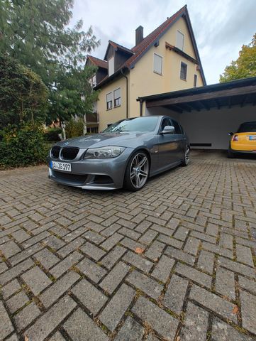 BMW E90 320i M Performance 