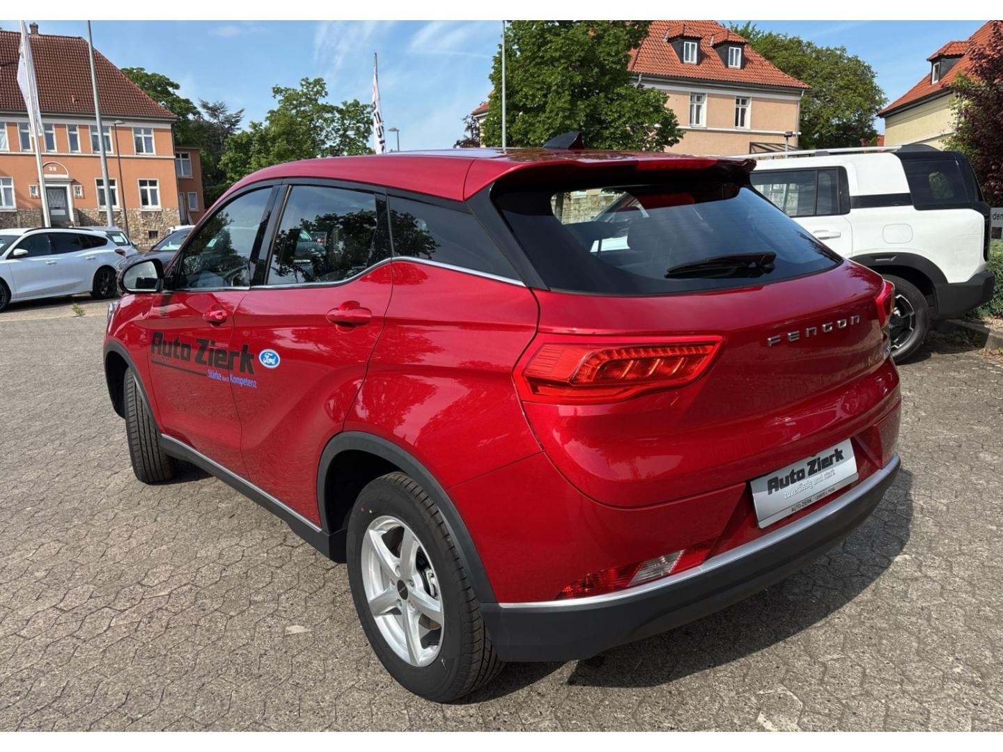 DFSK Fengon 500 1.5L 4 Zyl. Rückfahrkamera Klima